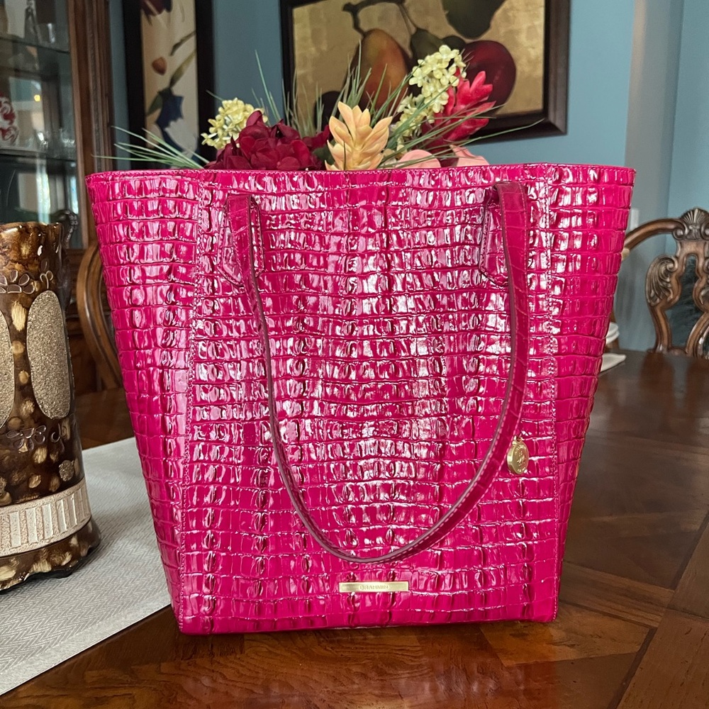BRAHMIN JAYDEN FUCHSIA LA SCALA CROC EMBOSSED LEATHER TOTE PURSE